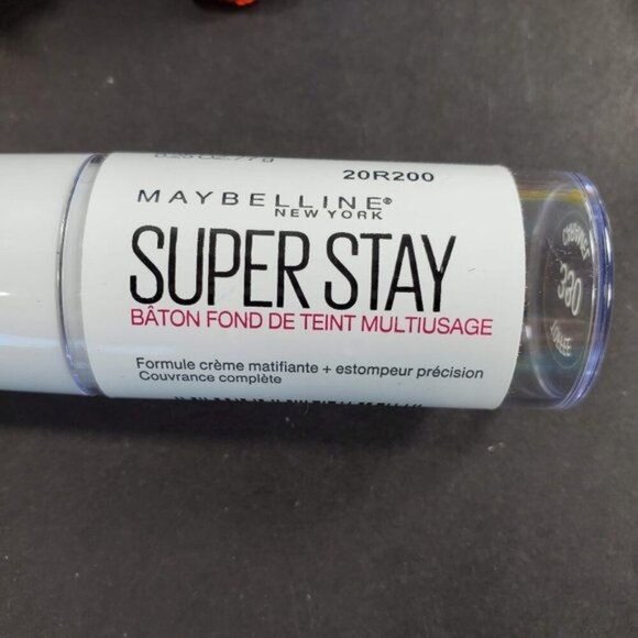 Maybelline Face Make Up New York Super Stay Foundation Stick Toffee 230 - Picture 3 of 8